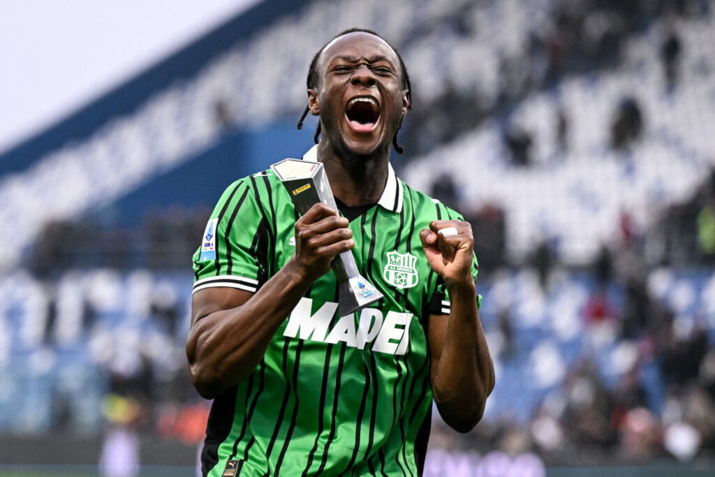 koné